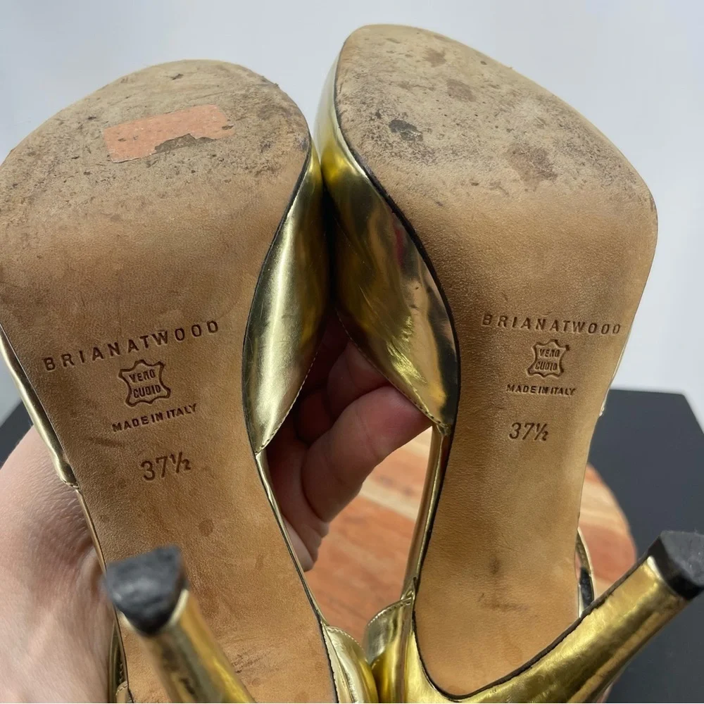 Brian Atwood Vintage Gold T-Strap‎ Platform Pumps 37.5 US 7.5